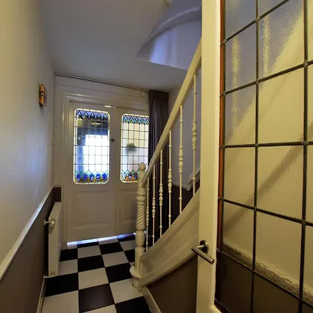 Mansion In The Heart Of Ferienhaus Den Haag