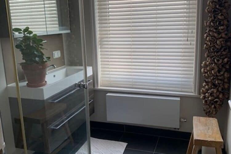 Holiday home Quietly Located Mansion Near The Centre Of